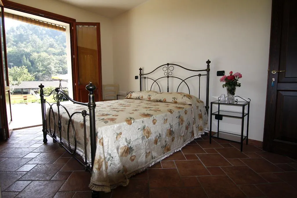 Agriturismo La Via Del Sale Pignone Country house